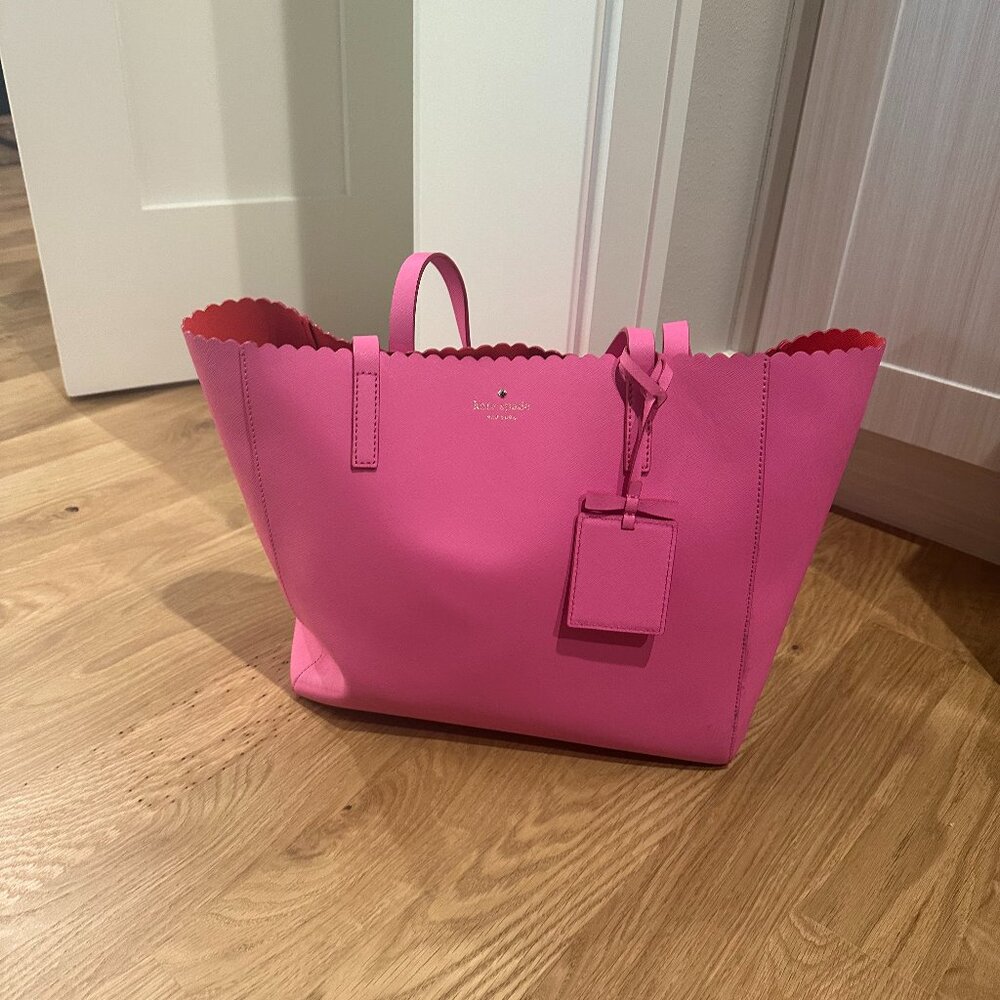 kate spade cape drive hallie pink scalloped saffiano leather tote bag purse